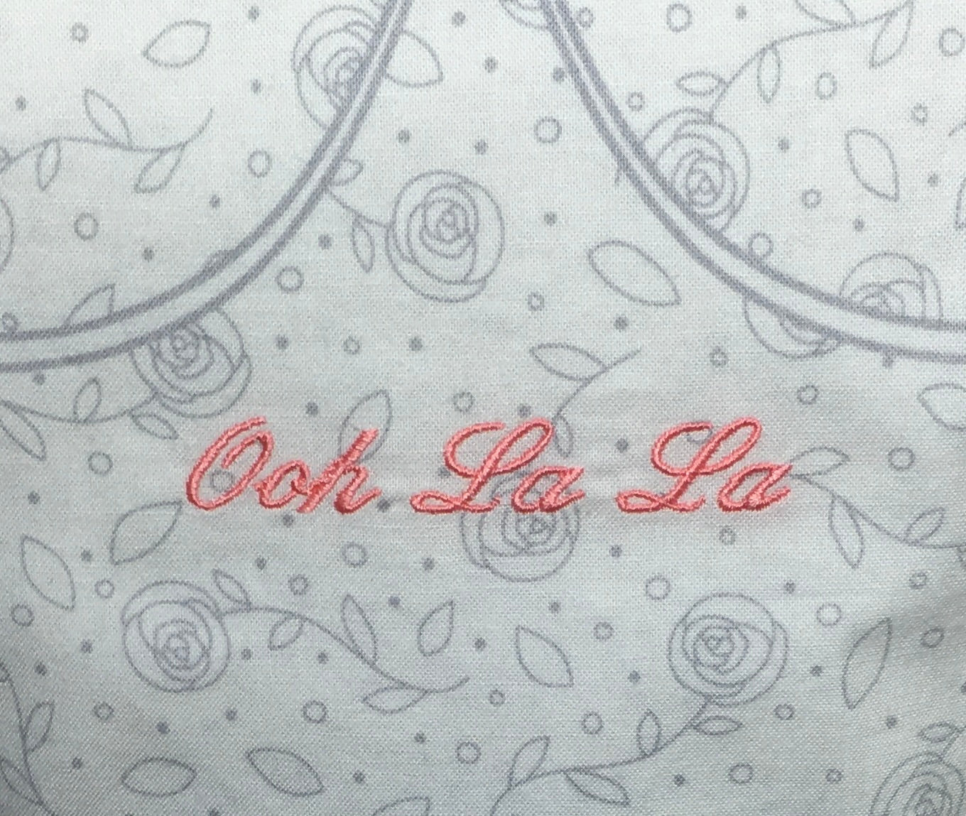 OOH LA LA FINISHED APRON
