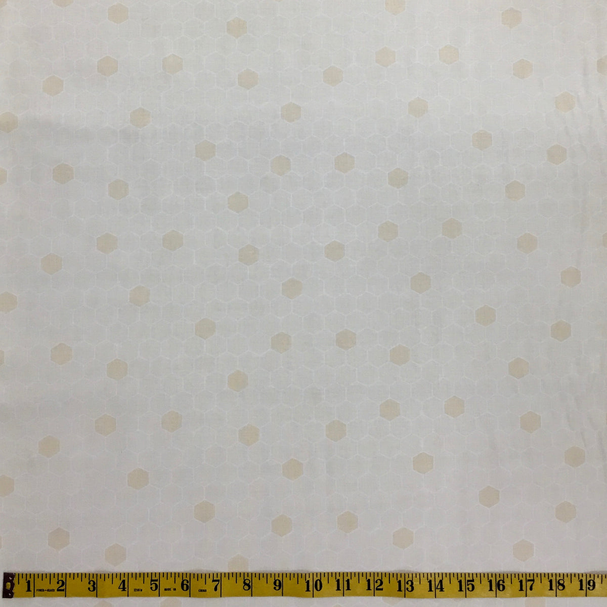 QUILTING BEE 26334