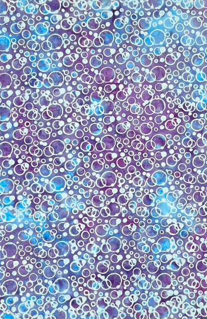 CIRCLES & BUBBLES MIXED BERRY 5181 BATIKS