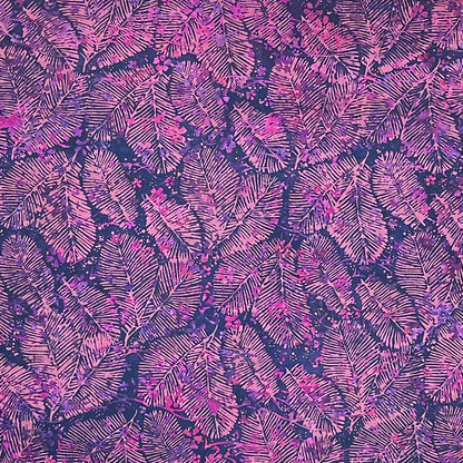 91-L3 BLACK & PLUM LEAVES BATIK