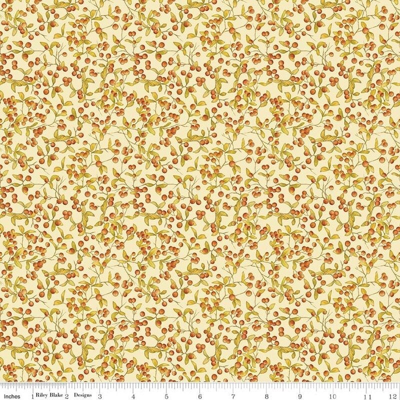 AUTUMN HUES CREAM BERRIES