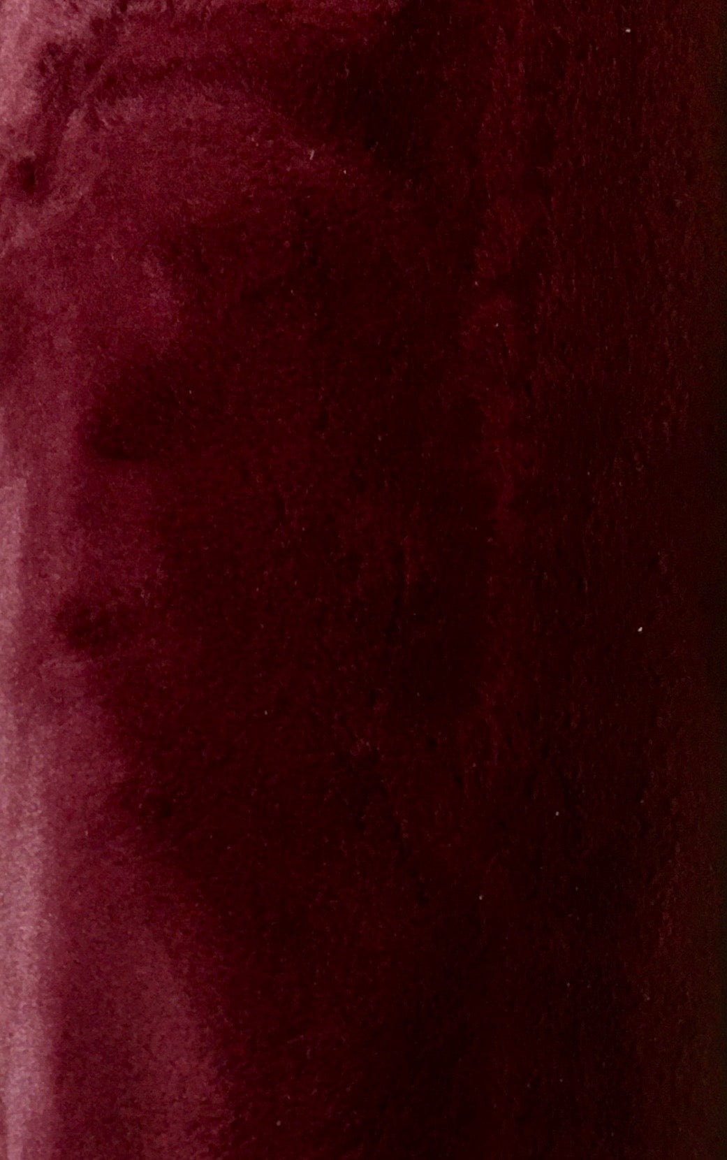 LUXE CUDDLE SEAL 58/60" MERLOT