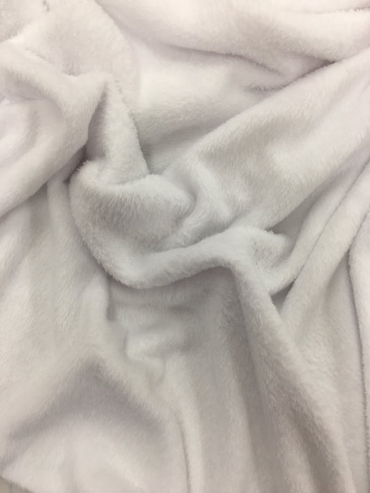 EMBOSSED CHEVIE SPA CUDDLE SNOW