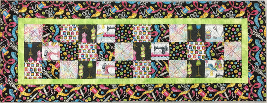 SEW AND SEW TABLE RUNNER KIT