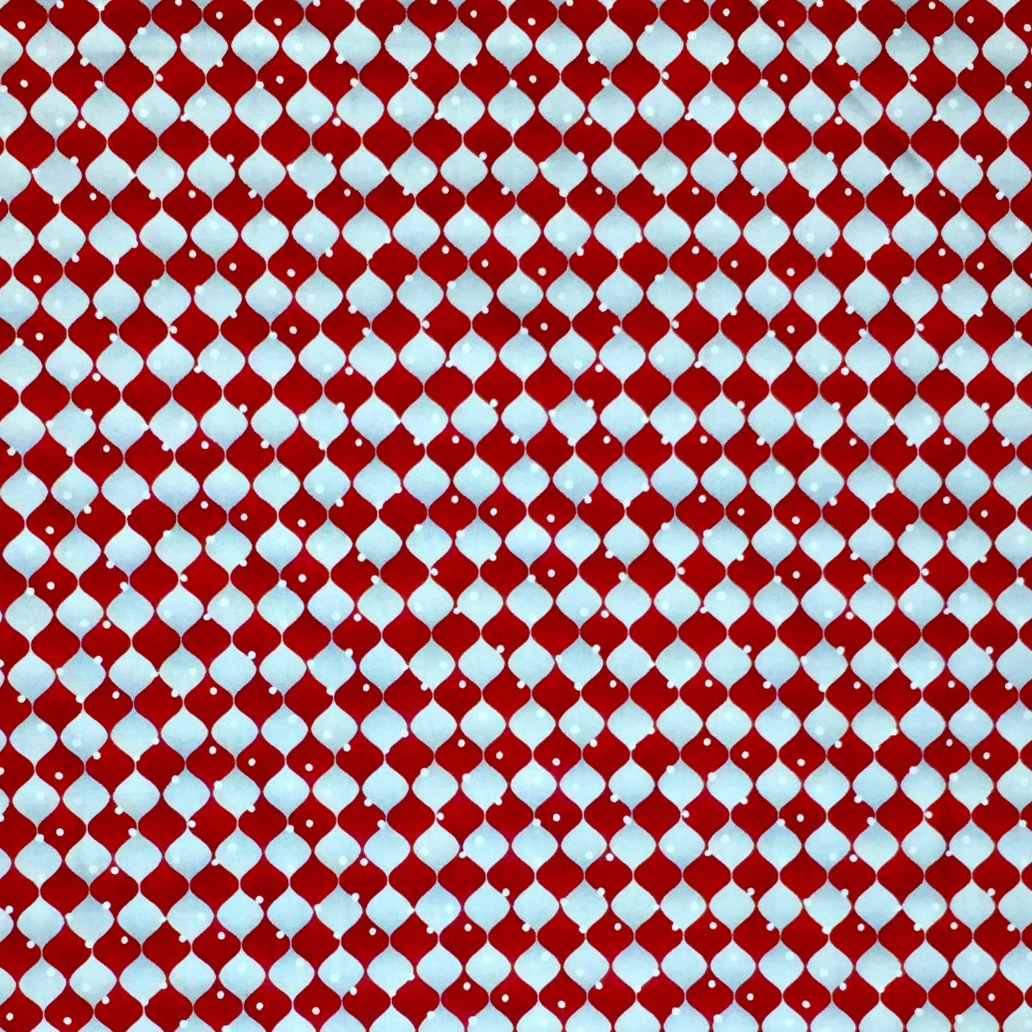 HOLIDAY CHEER 9688-98 RED & GREY HARLEQUIN CHECK