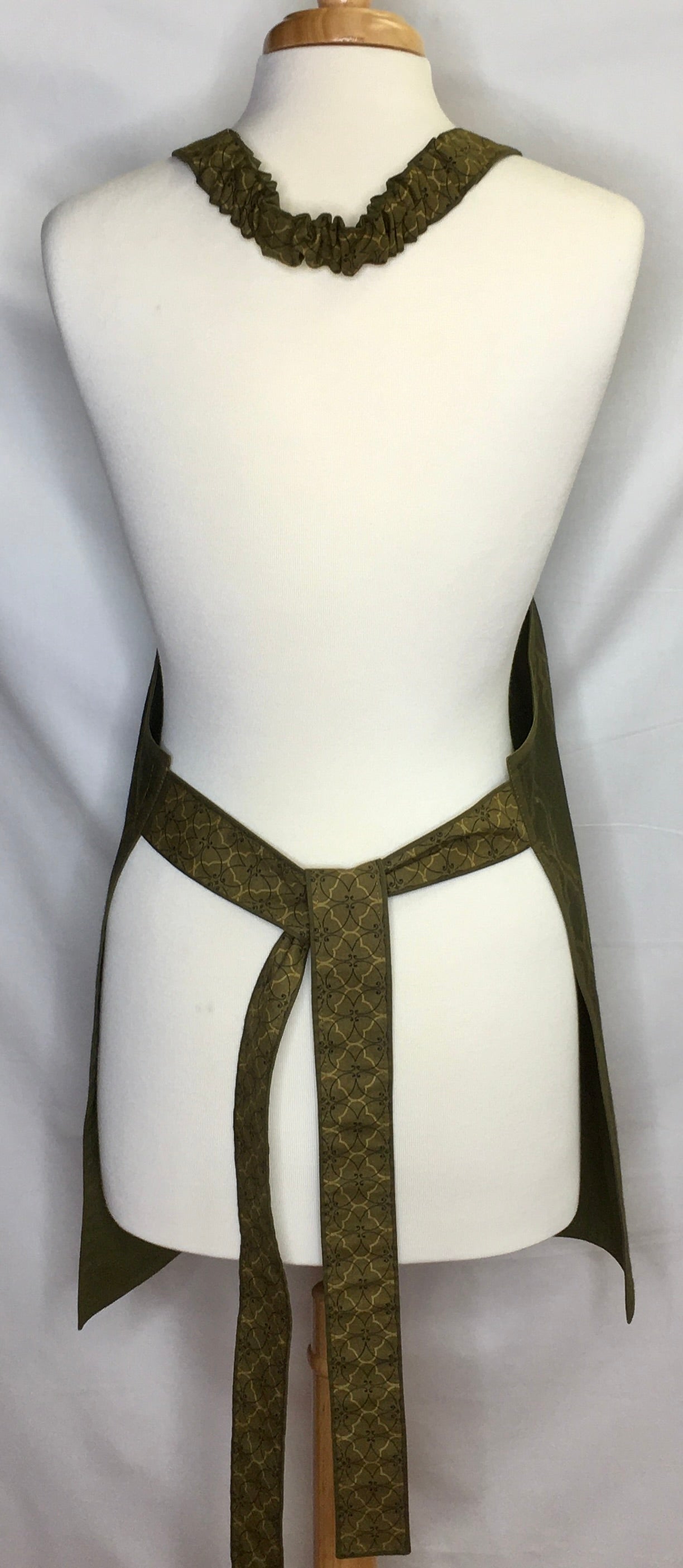 IT'S WINE O CLOCK APRON