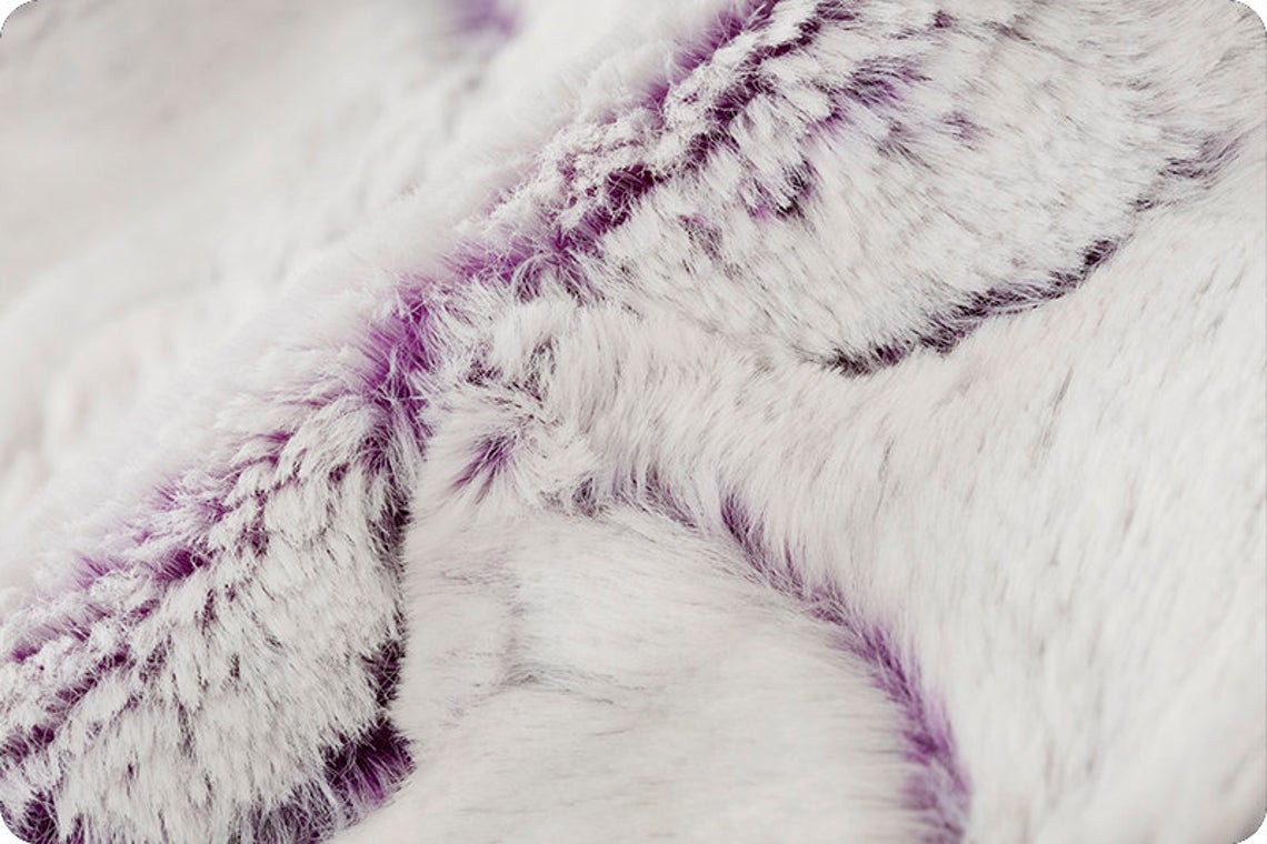 LUXE CUDDLE  FROSTED HIDE ULTRAVIOLET