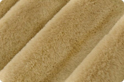 LUXE CUDDLE SEAL 58/60" SAND